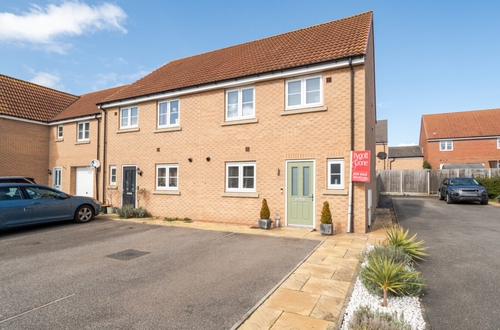 Saxon Close, Welton