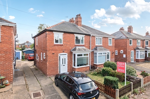 Roydon Grove, Lincoln