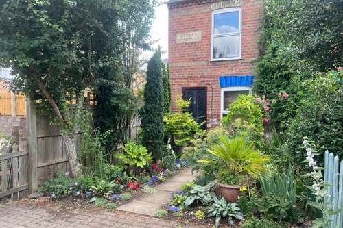 Otters Cottages, Lincoln