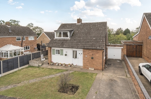 Laburnum Drive, Cherry Willingham