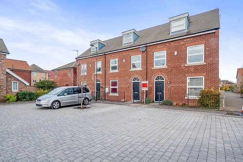 Harrow Lane, Scartho Top