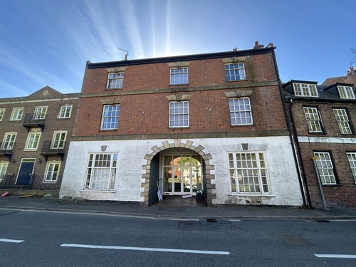 River Court, Spalding