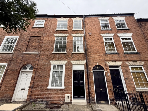 North Parade, Grantham