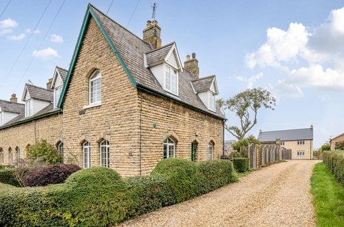 Main Street, North Rauceby